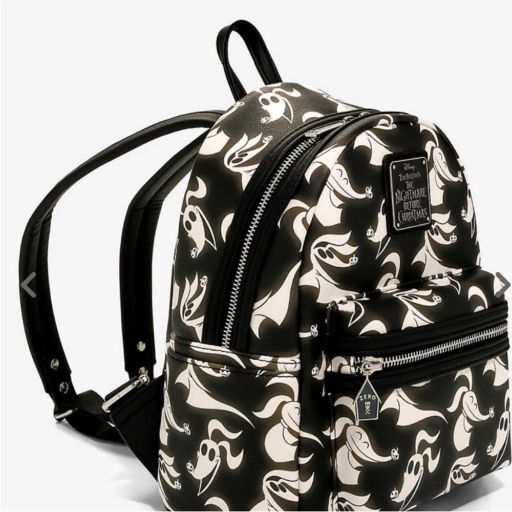Loungefly zero mini‎ backpack - Picture 2 of 4